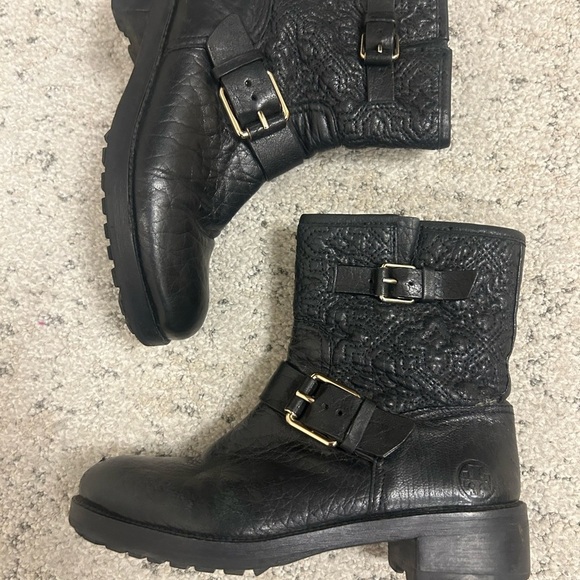 Tory Burch Sz 6 “Chrystie”Black Quilted Boots with Buckle Straps Great condition - Picture 2 of 16